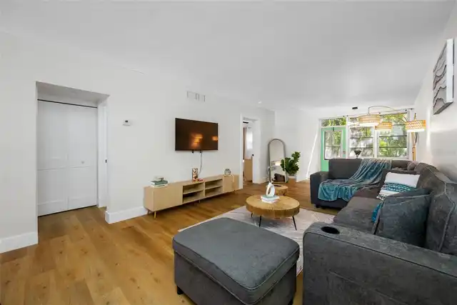 Listing Photo 27