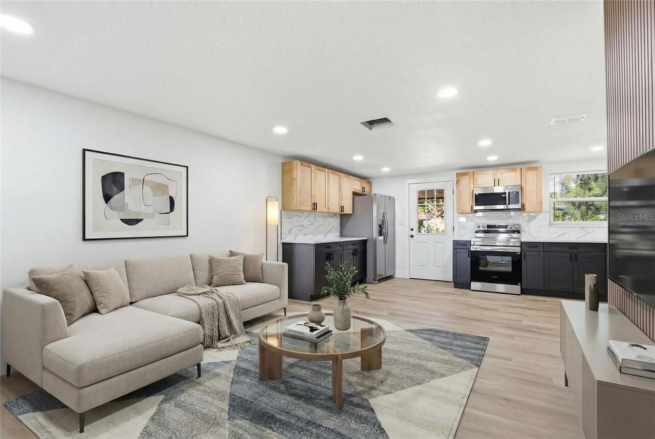Listing Photo 6