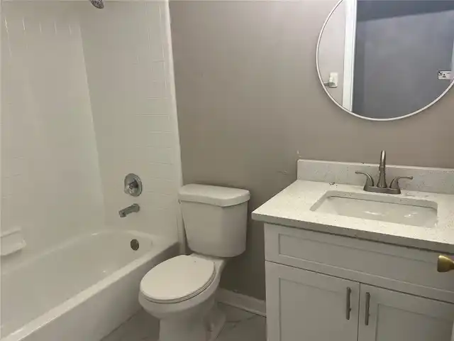 Listing Photo 6