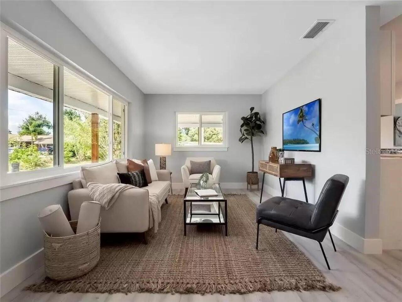 Listing Photo 6