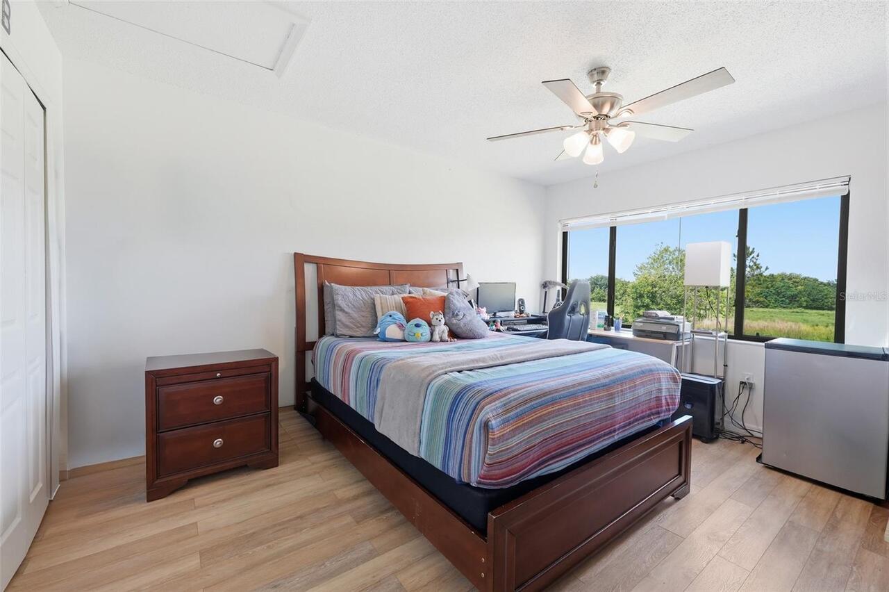 Listing Photo 33