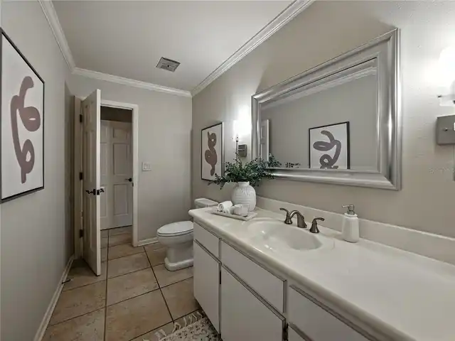Listing Photo 36