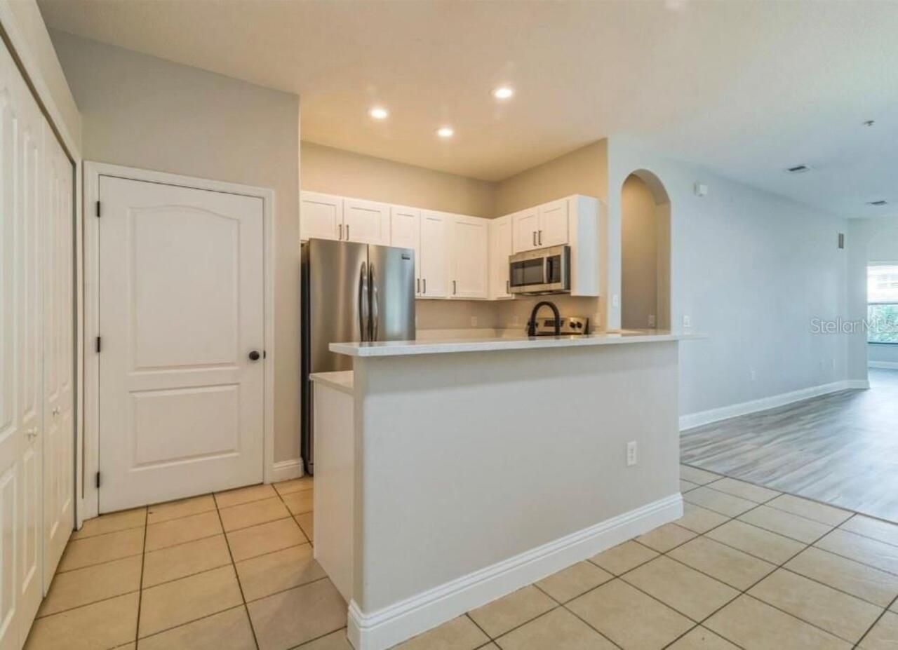 Listing Photo 9
