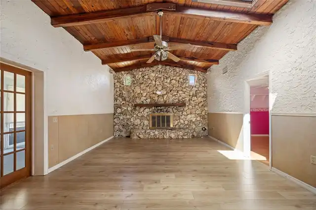 Listing Photo 25