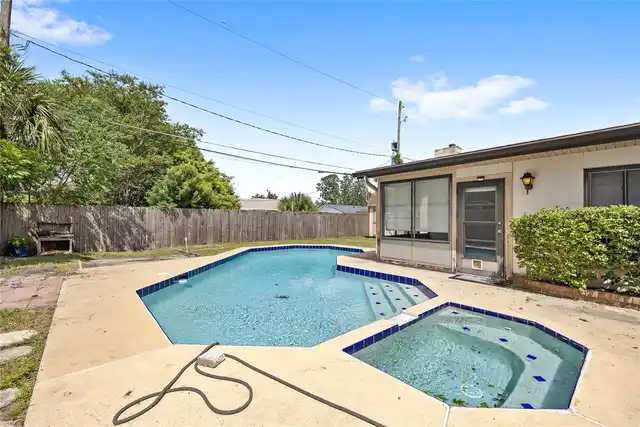Listing Photo 33