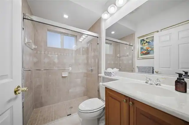 Listing Photo 22