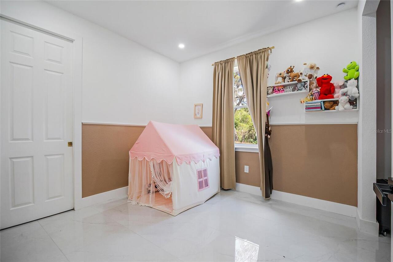 Listing Photo 33