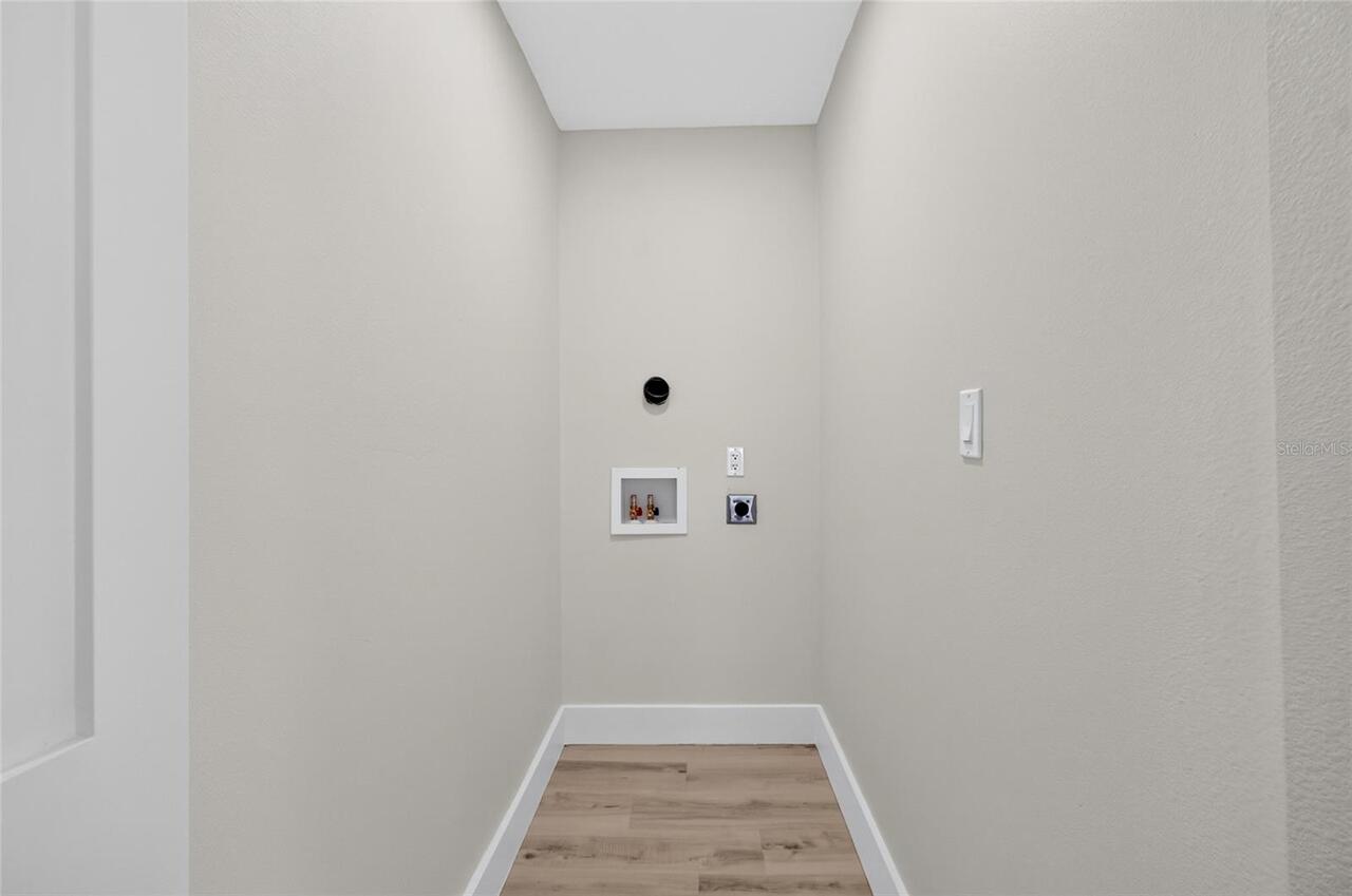 Listing Photo 43