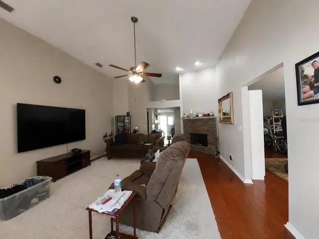 Listing Photo 5