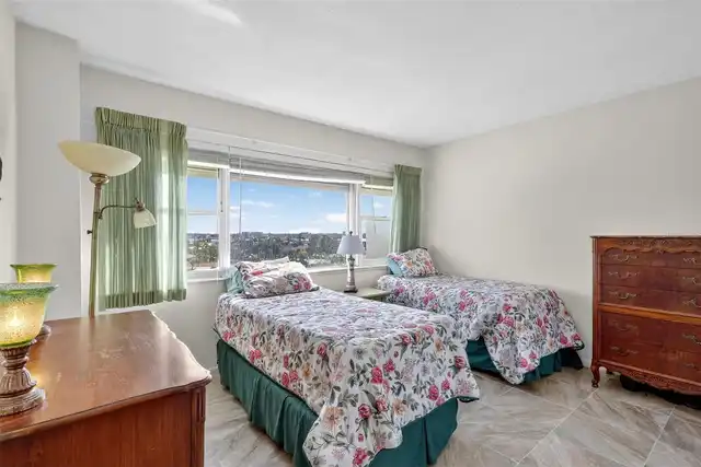 Listing Photo 21