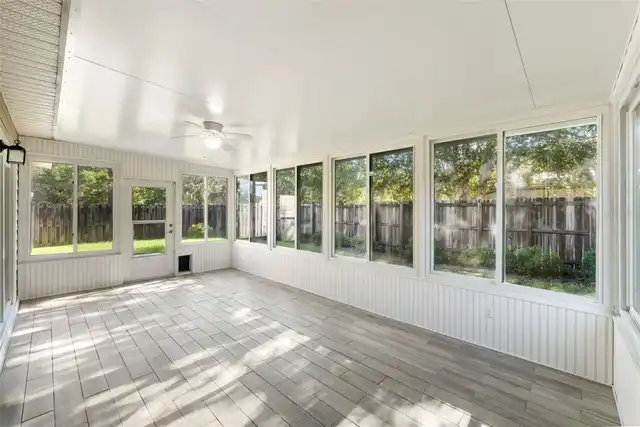 Listing Photo 29