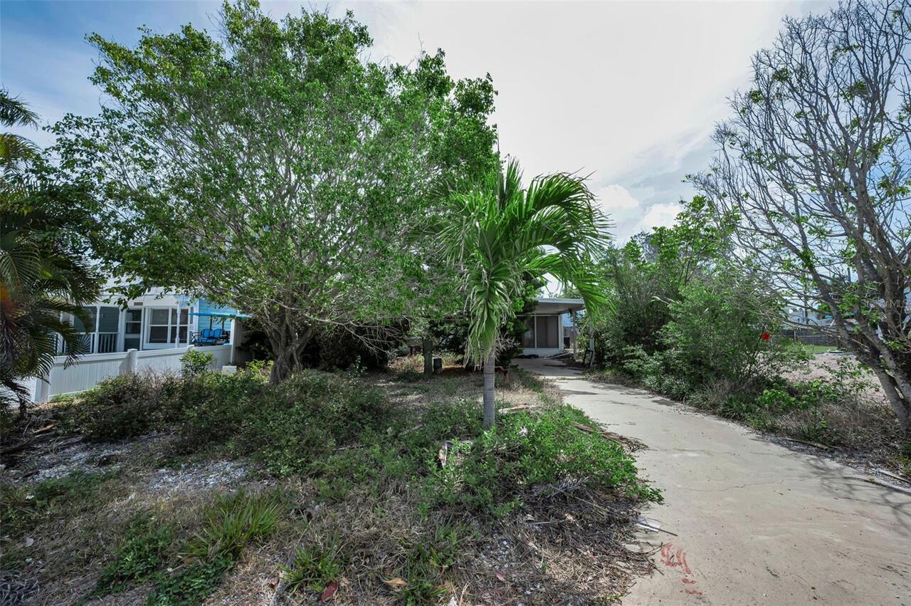 Listing Photo 10