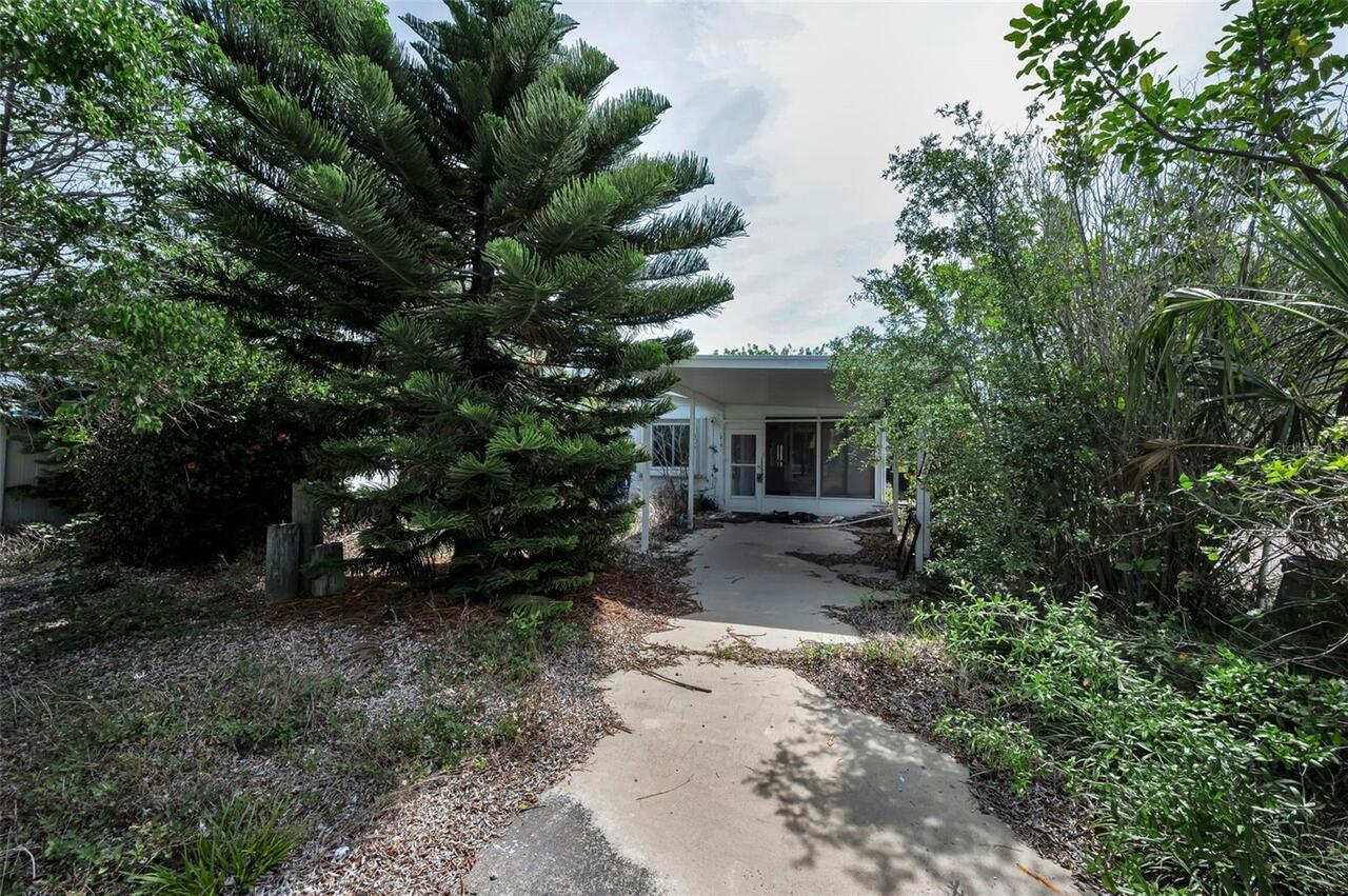 Listing Photo 11