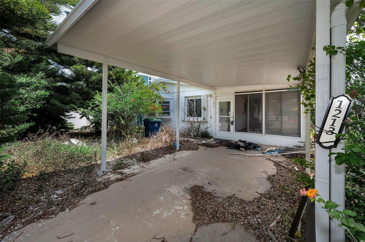 Listing Photo 12