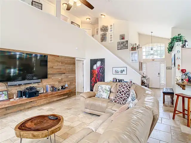 Listing Photo 21