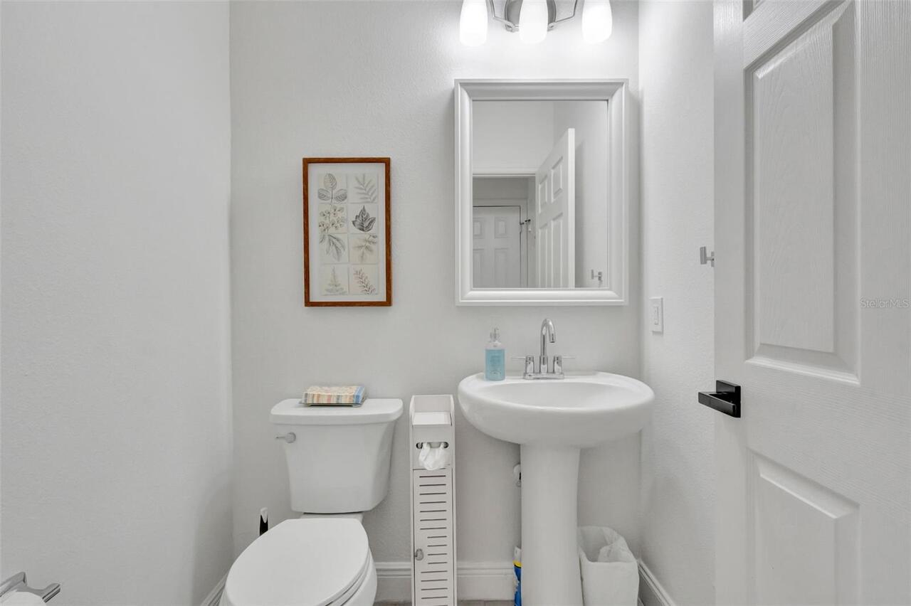 Listing Photo 16