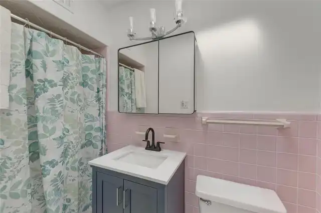 Listing Photo 16
