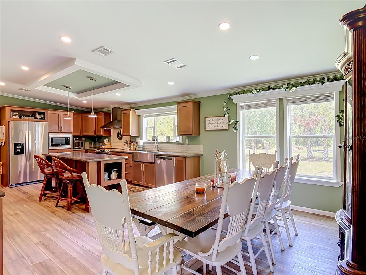 Listing Photo 16
