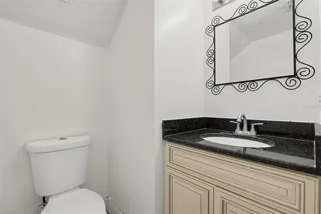 Listing Photo 11
