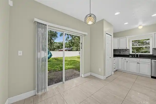 Listing Photo 27