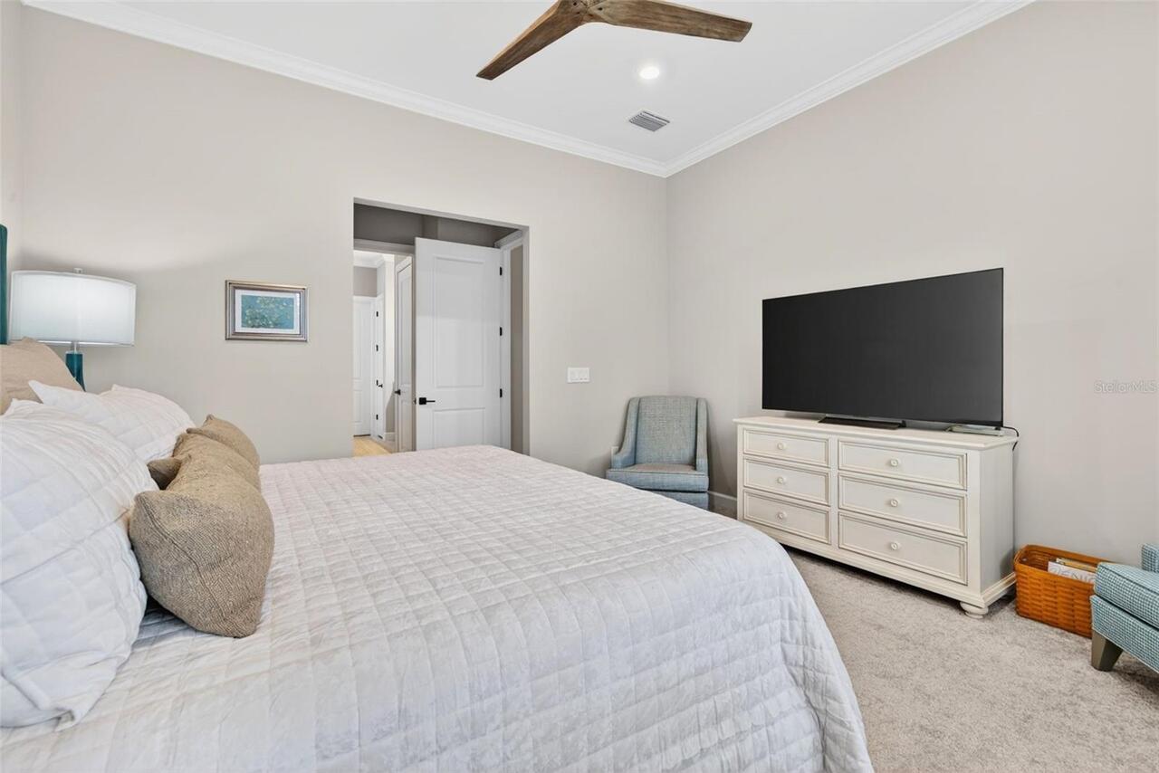 Listing Photo 34