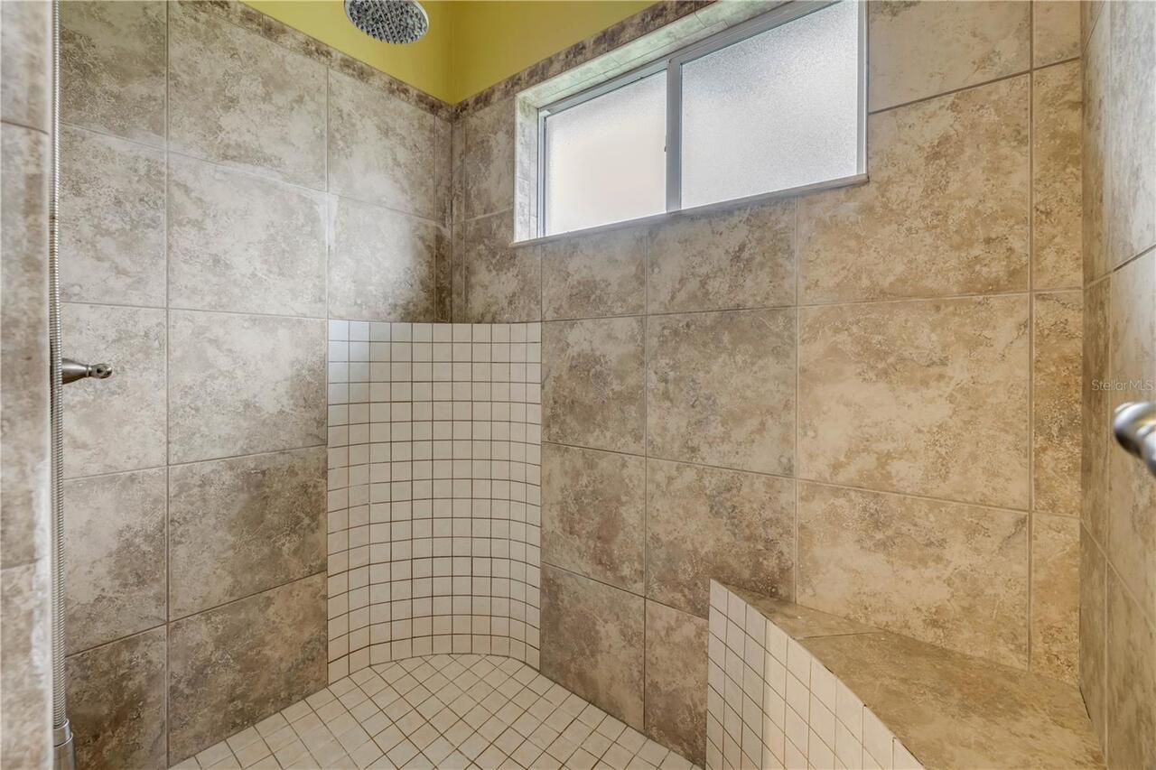Listing Photo 20