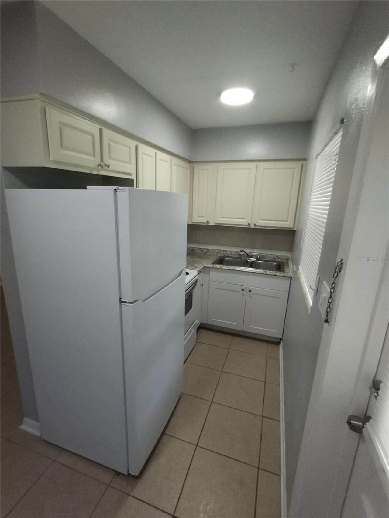Listing Photo 7