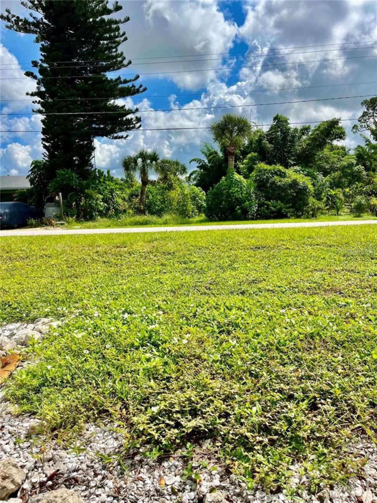 Listing Photo 9