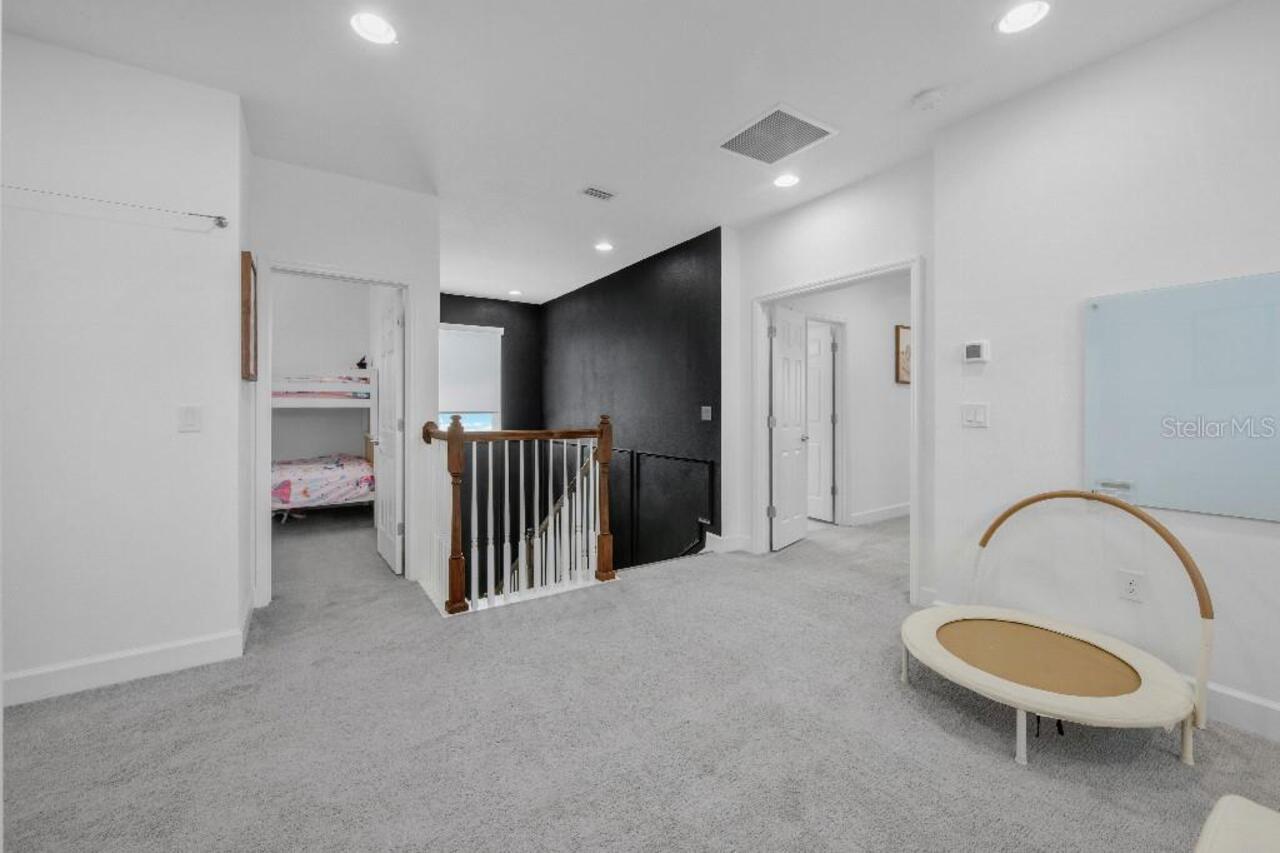 Listing Photo 23
