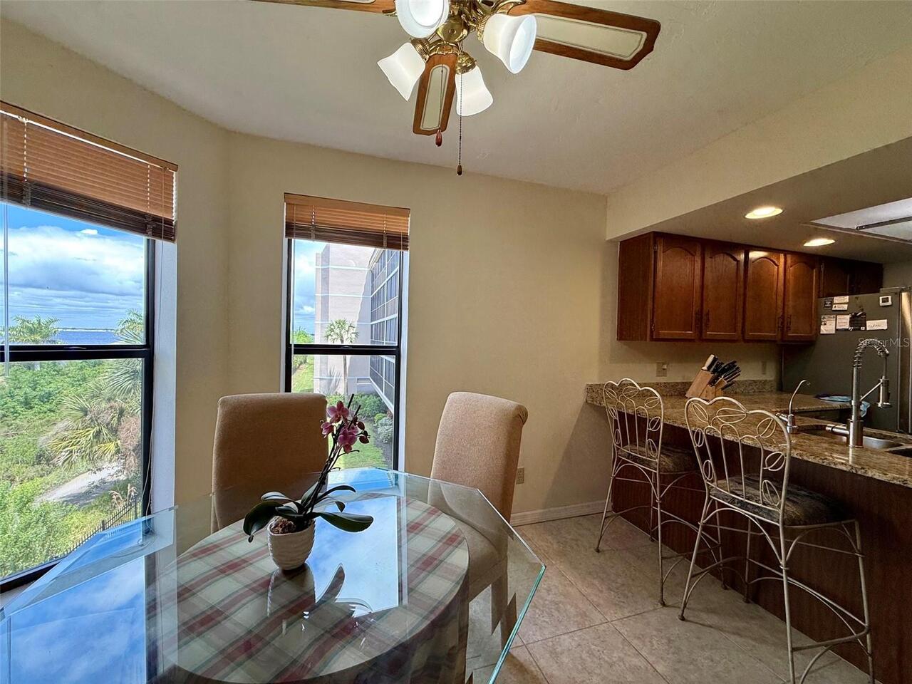 Listing Photo 12