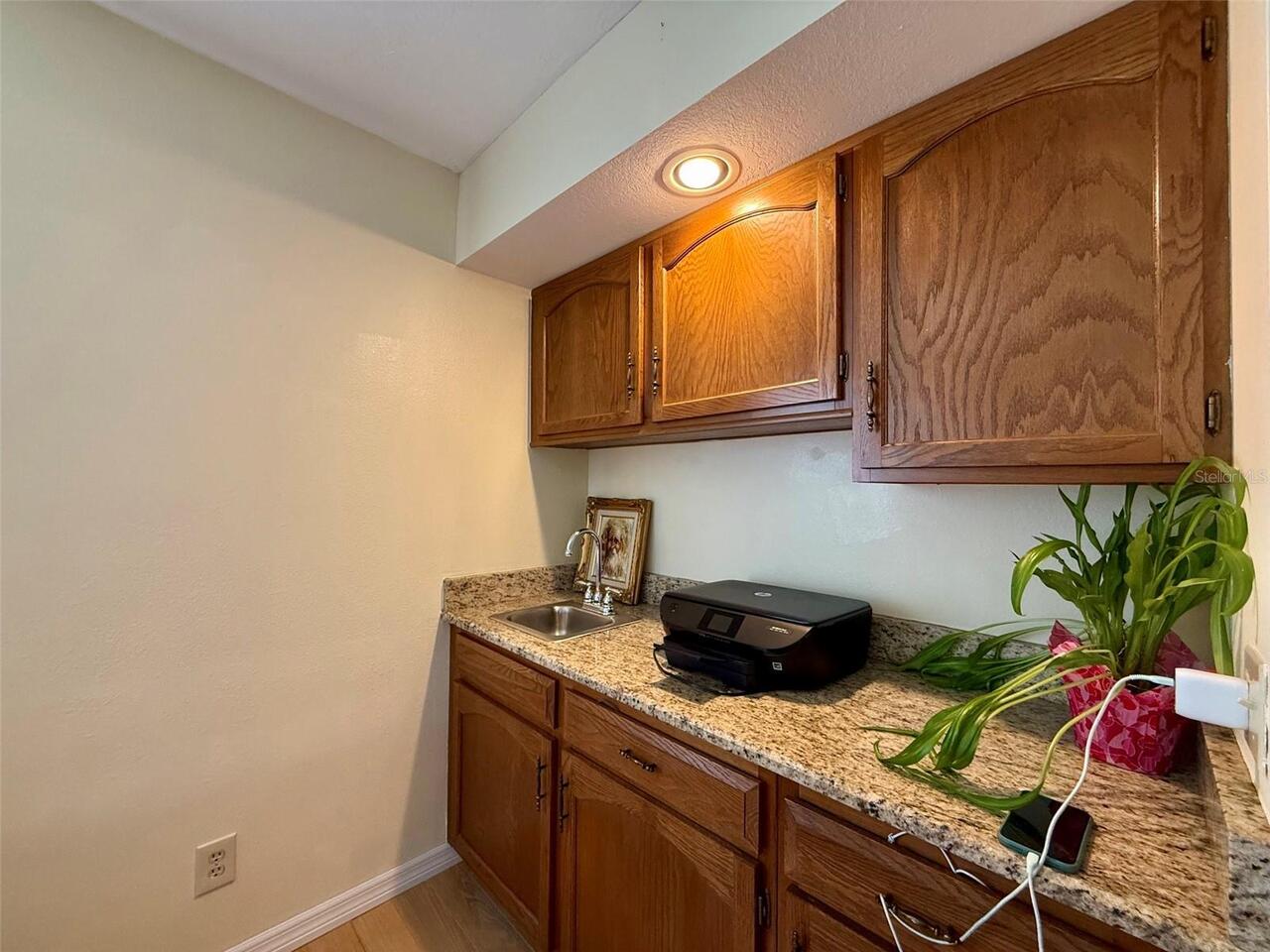 Listing Photo 15