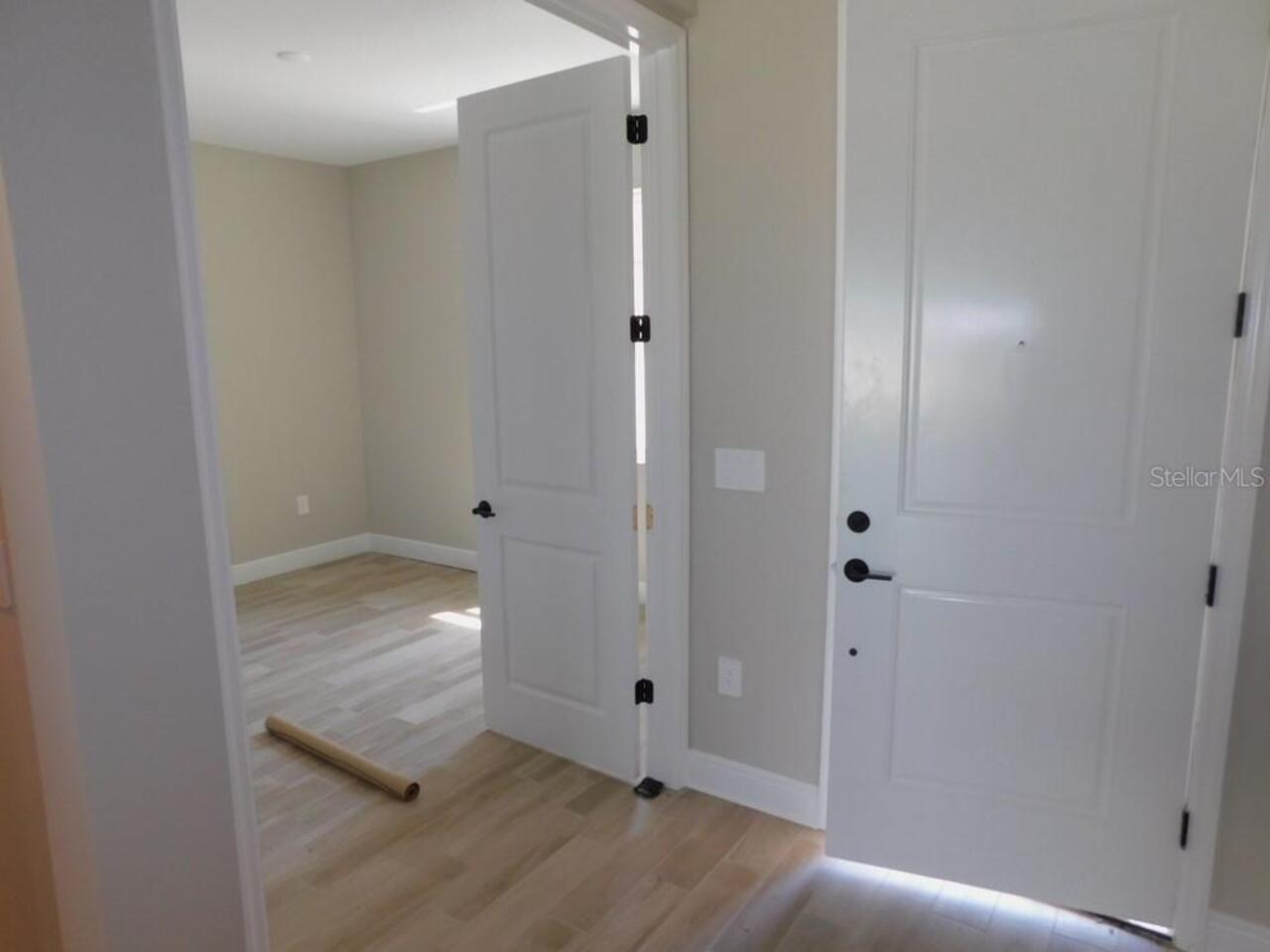 Listing Photo 20