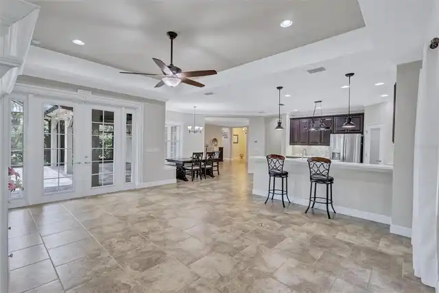 Listing Photo 17