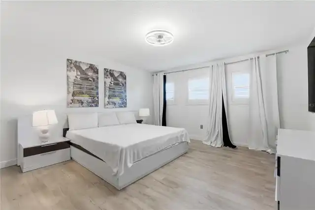 Listing Photo 26