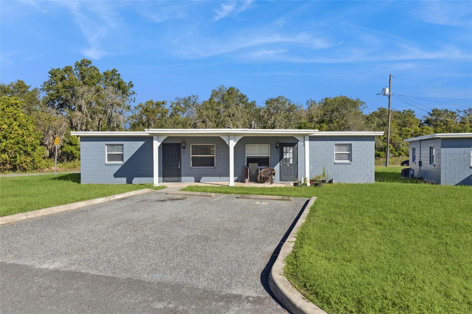 Tavares Real Estate
