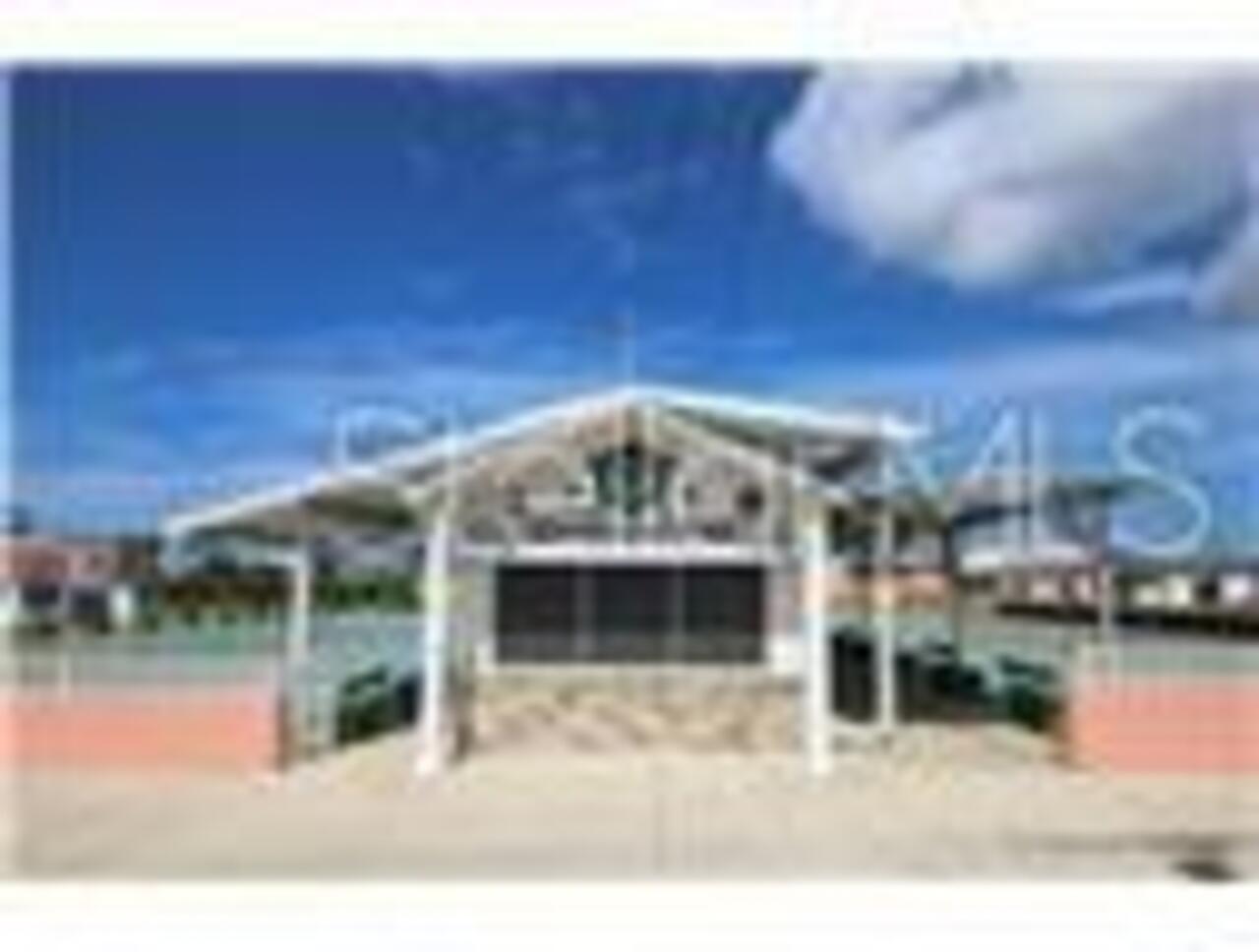 Listing Photo 10