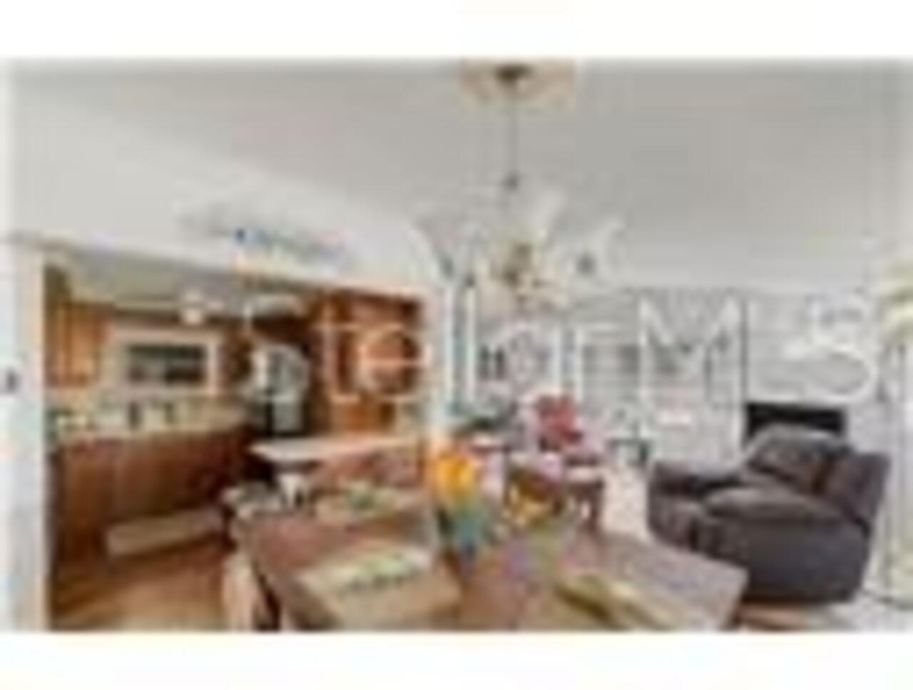 Listing Photo 14