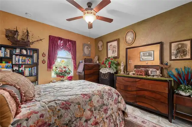 Listing Photo 33