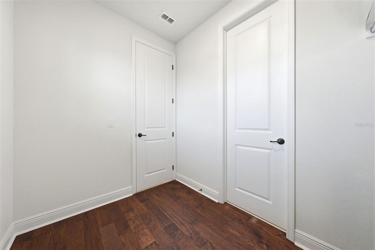 Listing Photo 42