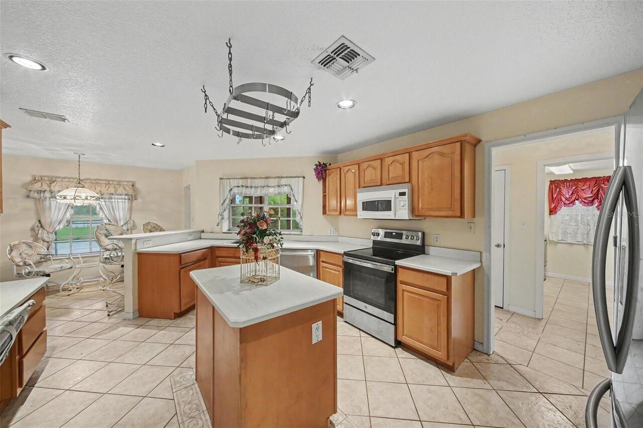 Listing Photo 18