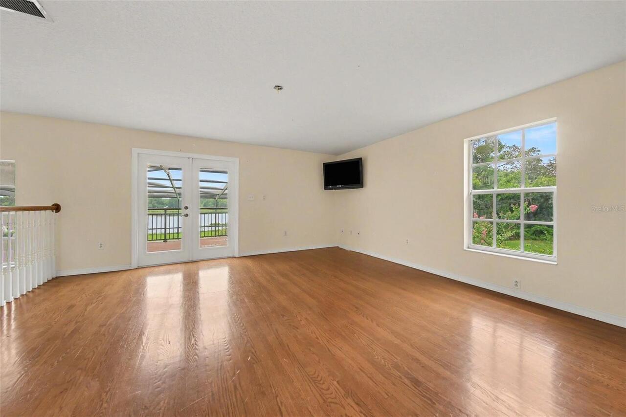 Listing Photo 25