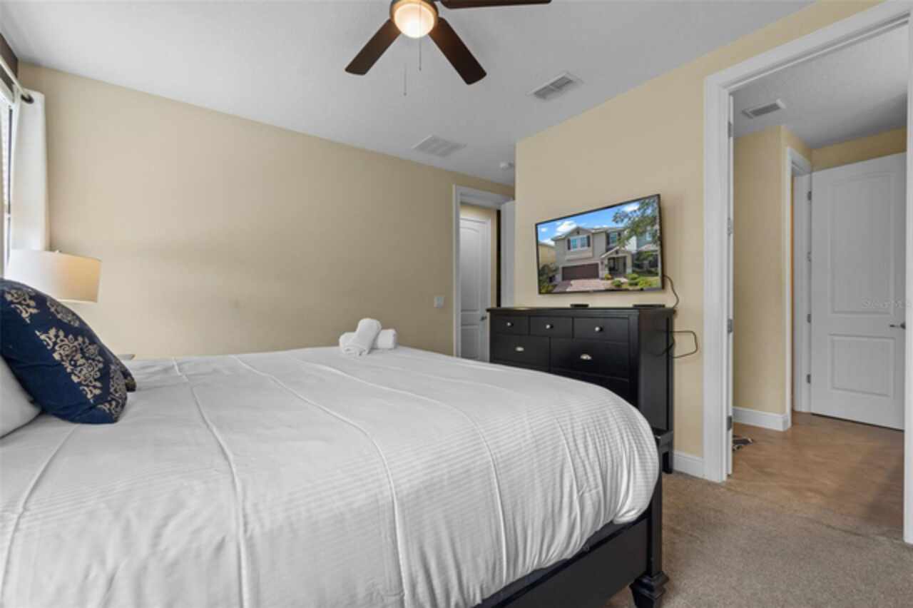 Listing Photo 14