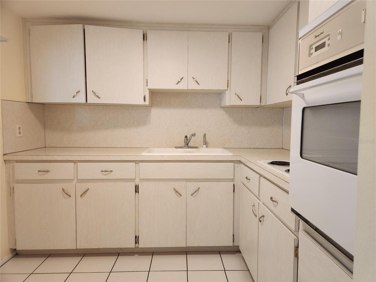 Listing Photo 7