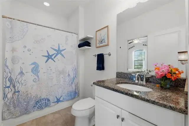 Listing Photo 22