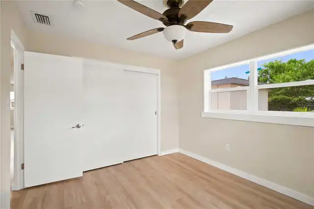 Listing Photo 33