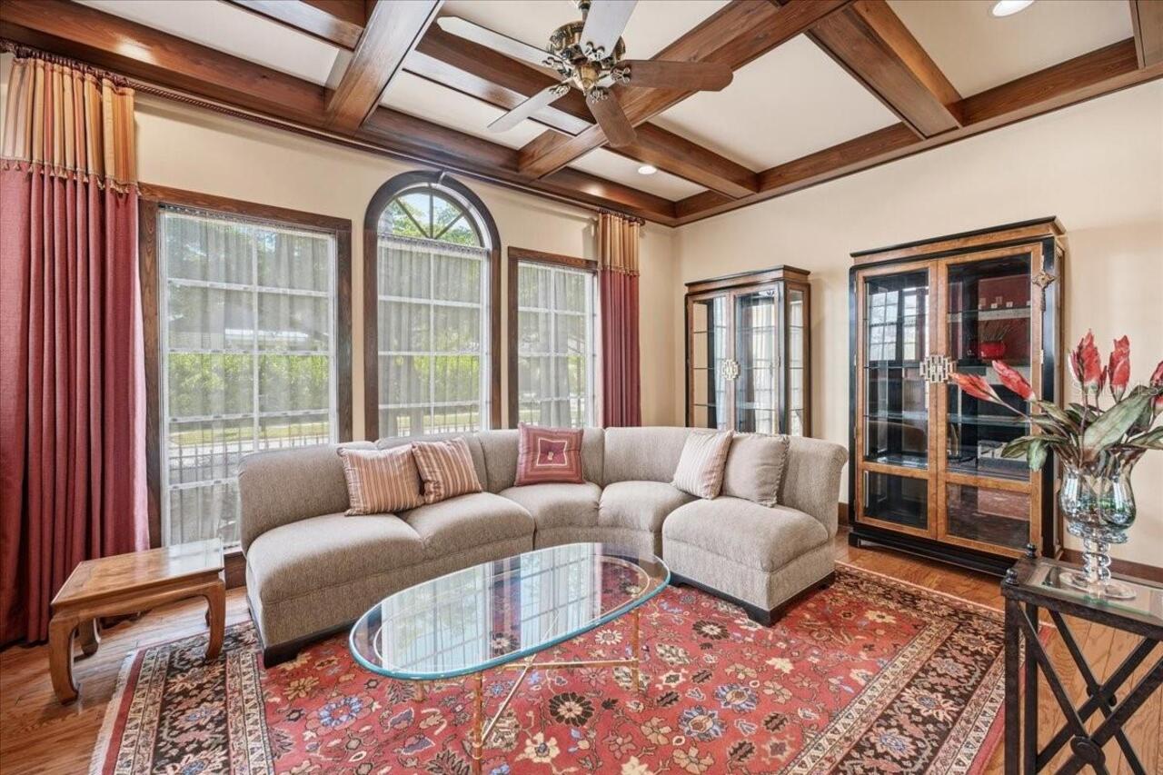 Listing Photo 19
