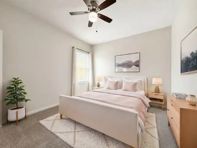 Listing Photo 16