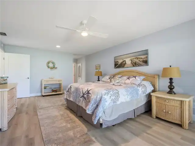 Listing Photo 35