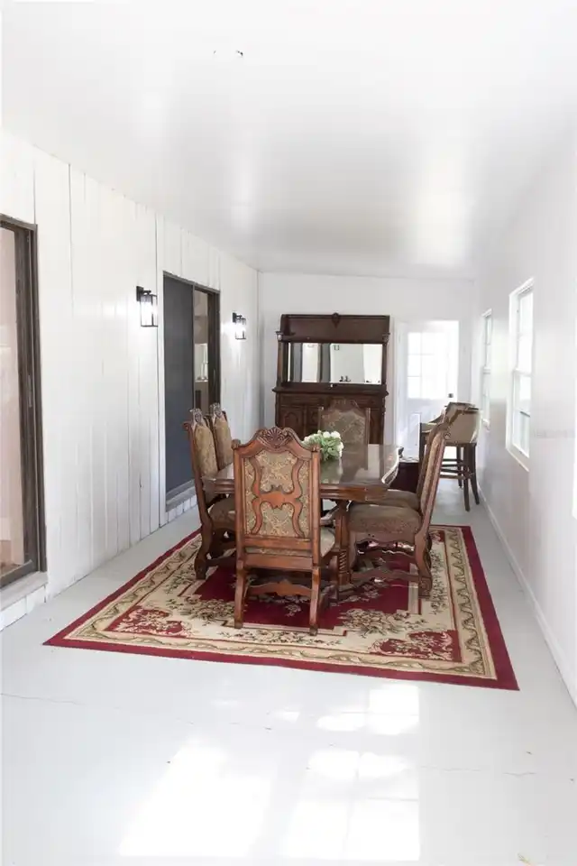 Listing Photo 16