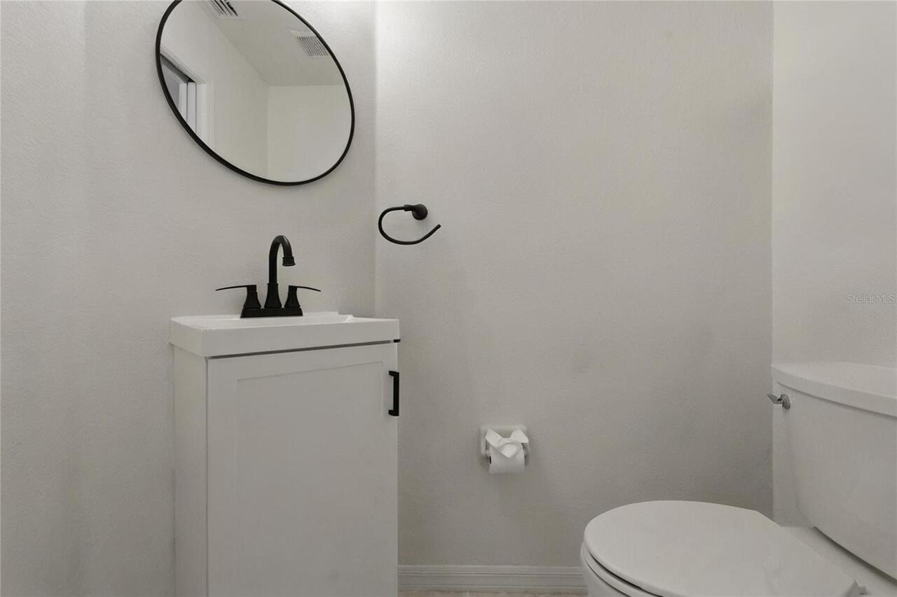 Listing Photo 33